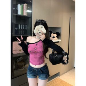 Rhinestone off-Shoulder T-shirt | 1065