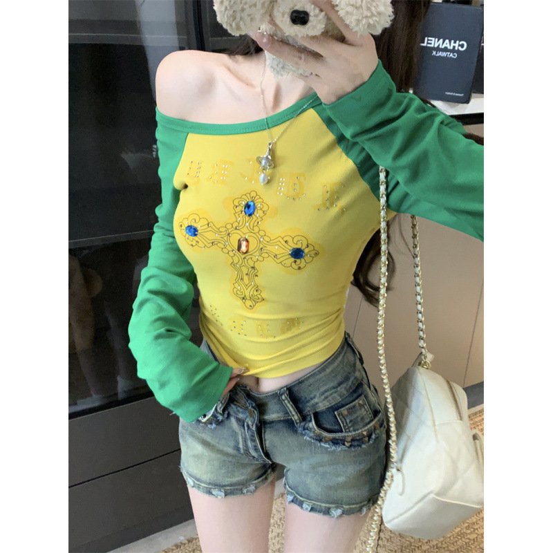 Rhinestone off-Shoulder T-shirt | 1065 - Image 3