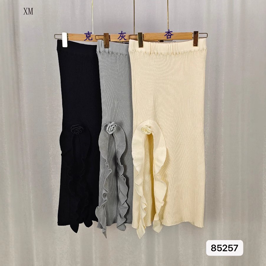 women 2024 autumn and winter new high waist slim milky white mid-length skirt Frech style |1043 - Image 4