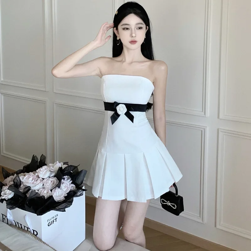 Small fragrance contrast pleated strap bandeau slim dress | 8028 - Image 2