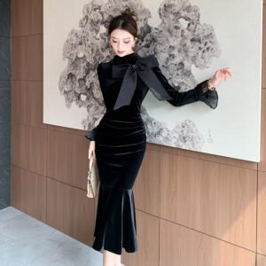 High-end exquisite temperament lady bow heavy nail diamond trumpet sleeve fishtail little black dress | 1157