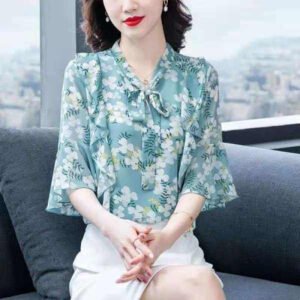 fashion temperament bell sleeve shirt top women's foreign style | 1172